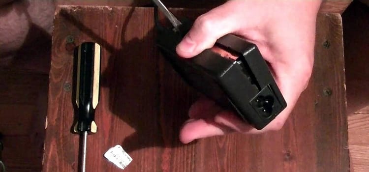 Here is How To Open Dell Laptop Power Adapter