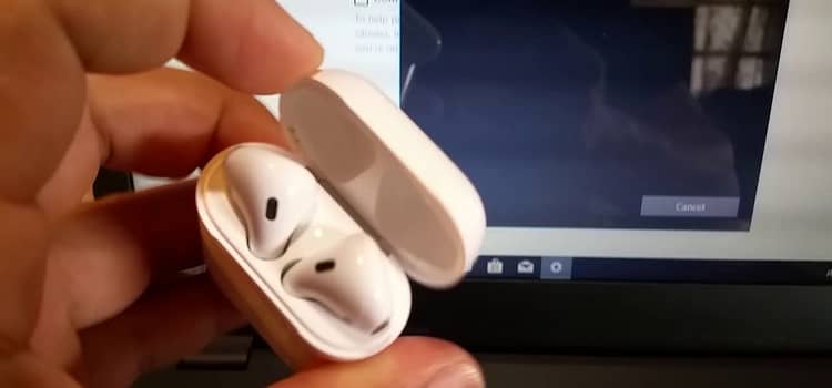 Here is How To Connect Multiple AirPods To Laptop