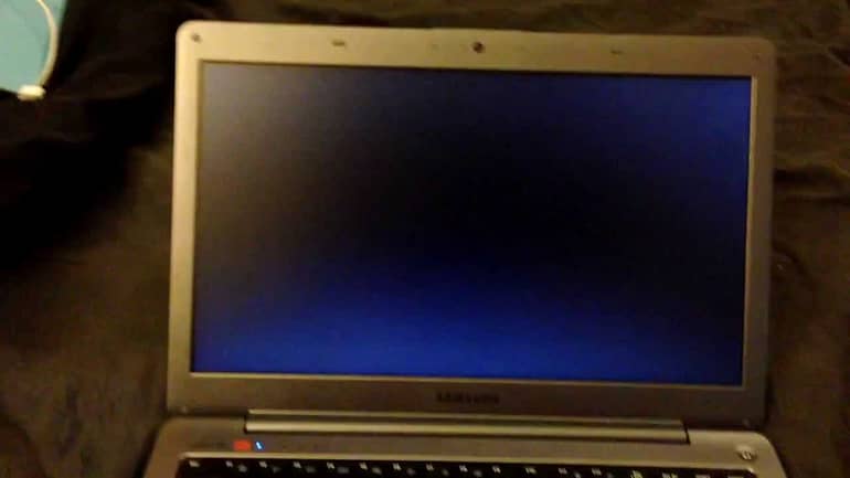 how to fix laptop black screen 